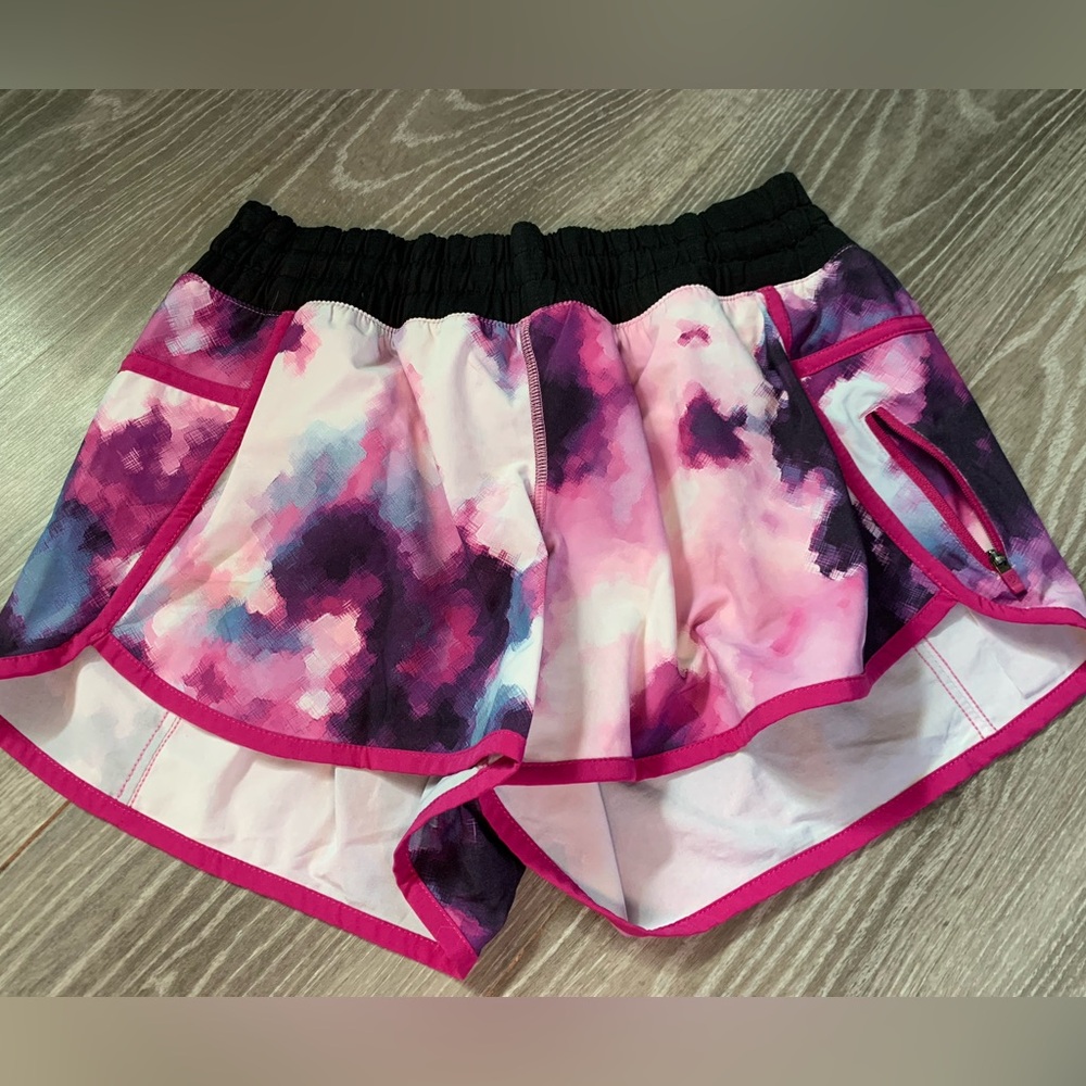 Lululemon Tracker Short III *4-way Stretch